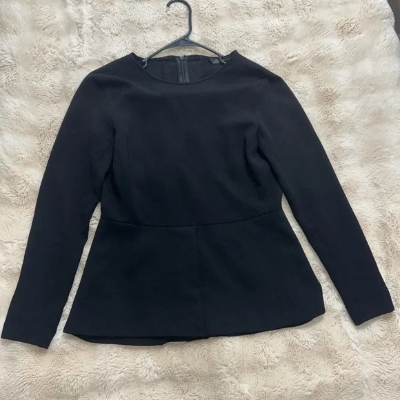 Zara Women’s Classic Black Long Sleeve Blouse - Picture 4 of 9